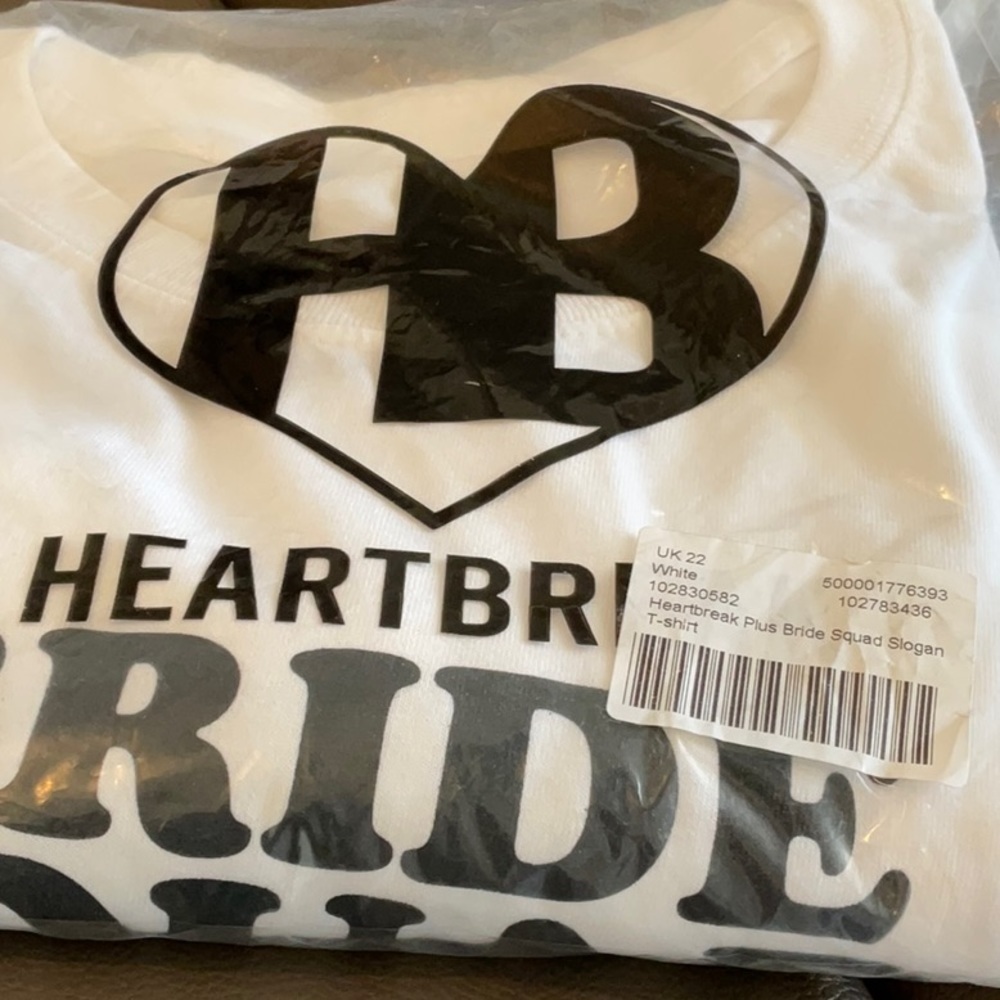 🏷 3/$20 🏷  Heartbreak Plus bride squad bridal slogan t-shirt